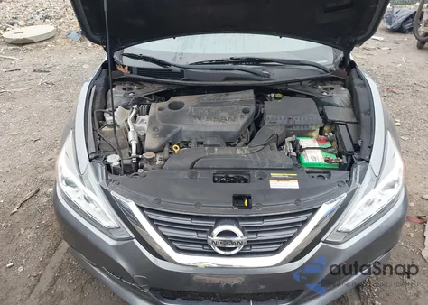 2017 Nissan Altima 2.5 Sv z USA, uszkodzony, nr VIN 1N4AL3AP5HC285187